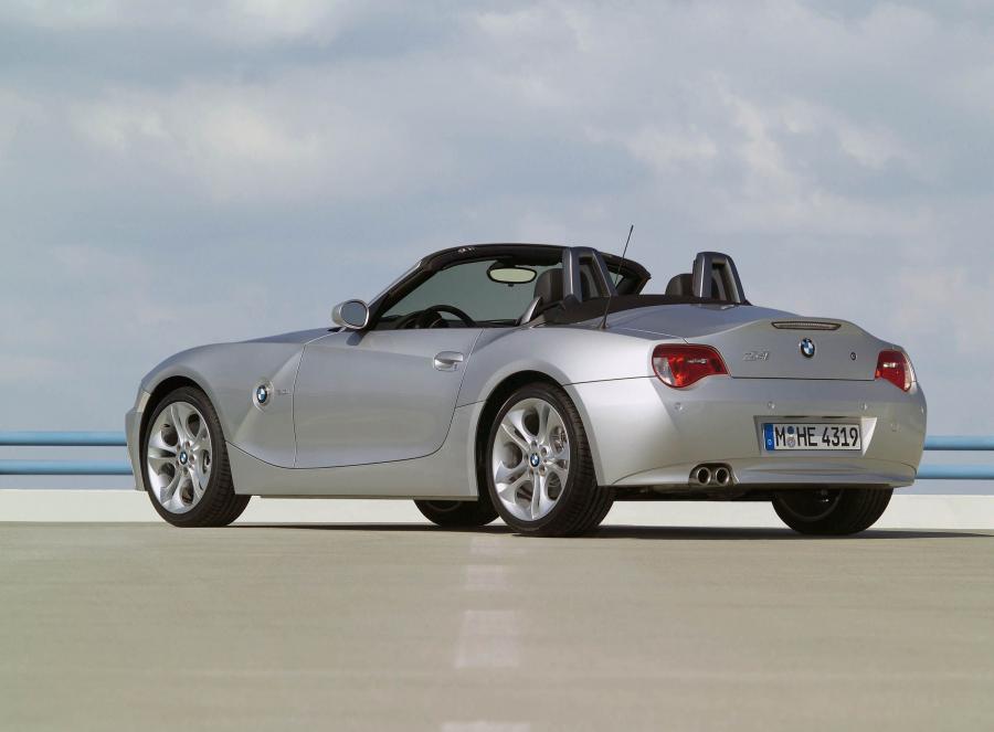  BMW Z4 Roadster 2006 года  (фото 16 из 30)